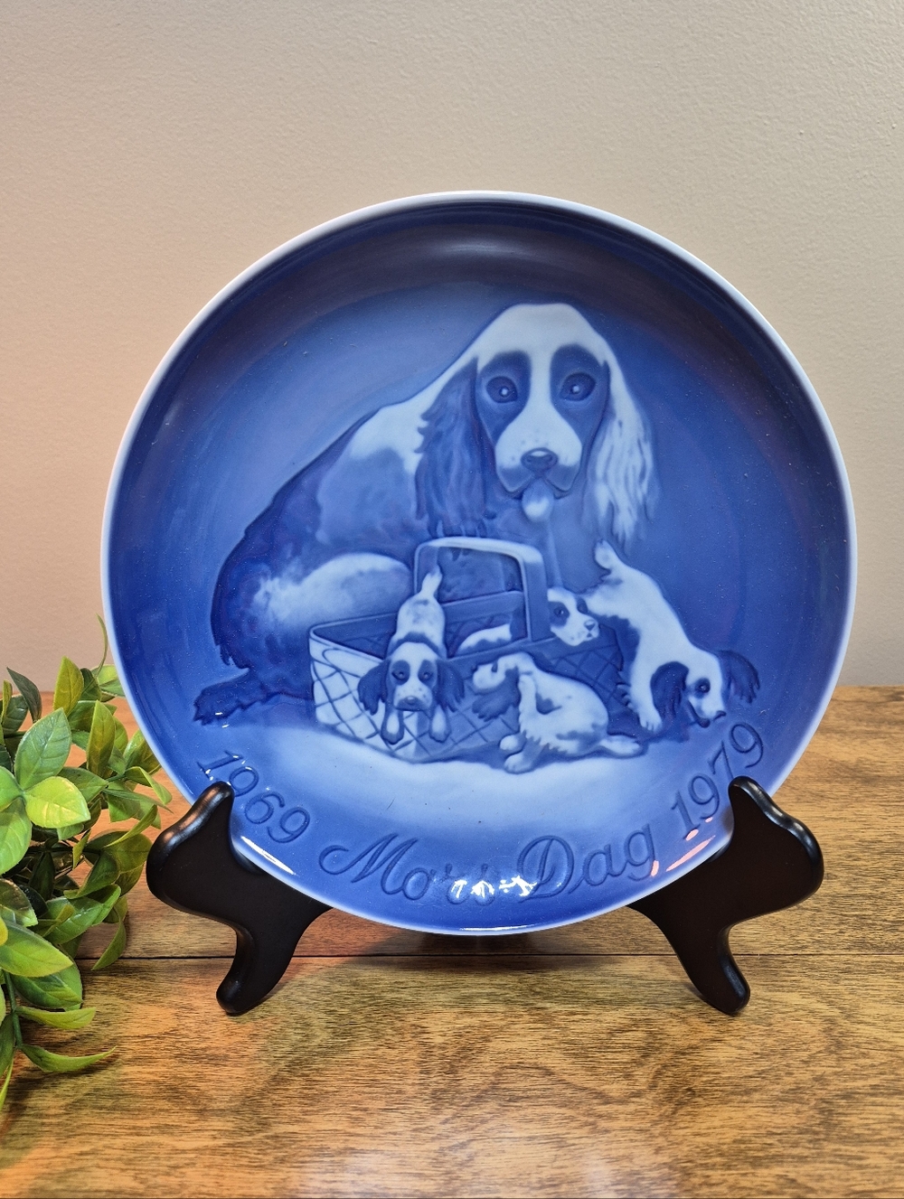 BING & GRONDAHL Mother's Day Anniversary 1969-1979 Porcelain Collector Plate